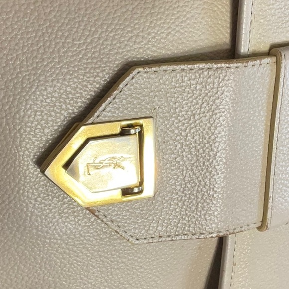 Yves Saint Laurent Handbags - YSL used Lux Crossbody slight rubbing strap needs a little work final sale